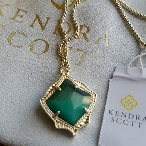 Kendra Scott Necklace